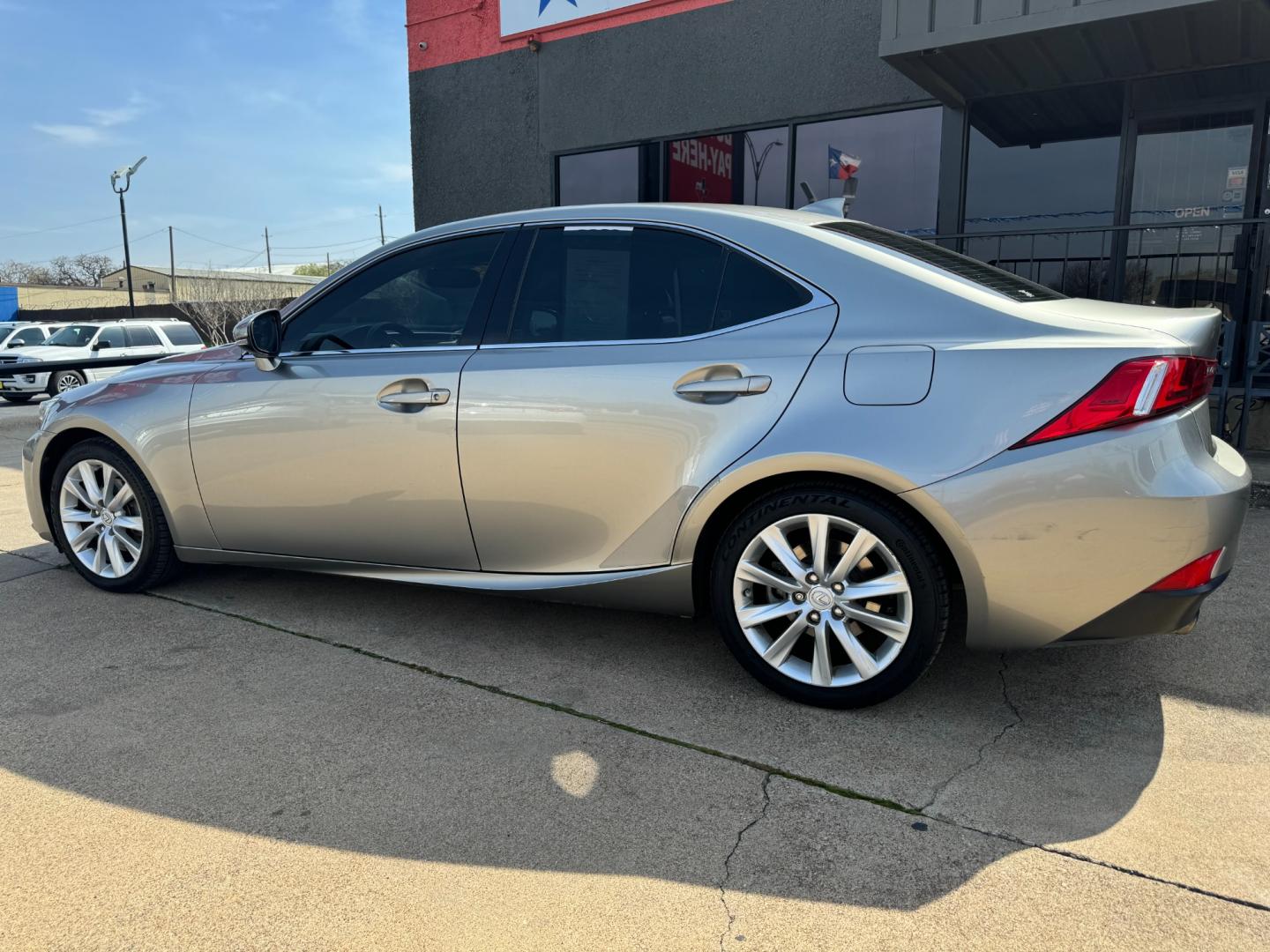 2015 SILVER LEXUS IS 250 BASE (JTHBF1D27F5) , located at 5900 E. Lancaster Ave., Fort Worth, TX, 76112, (817) 457-5456, 0.000000, 0.000000 - Photo#7